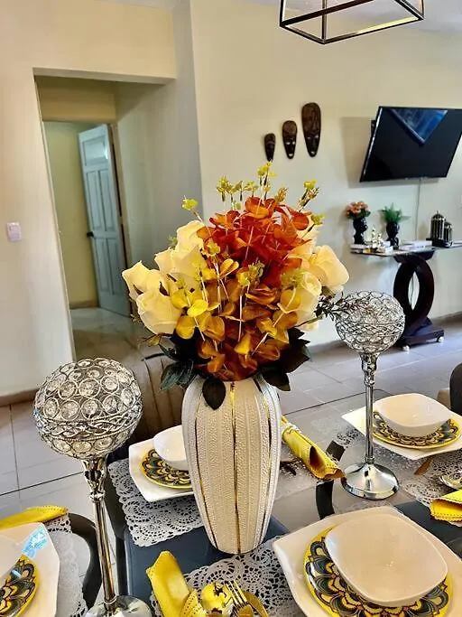 Gorgeous 1 Bedroom-Condo With Free Parking On Site Πουέρτο Πλάτα