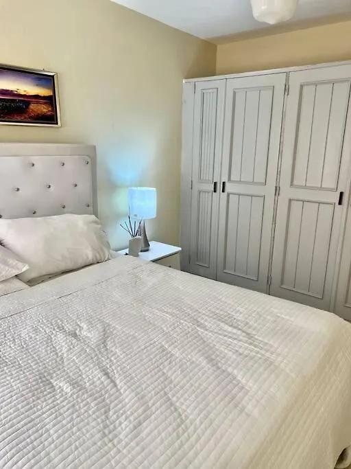 Gorgeous 1 Bedroom-Condo With Free Parking On Site Puerto Plata Apartment